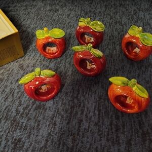 Apple Shaped Napkin Rings
